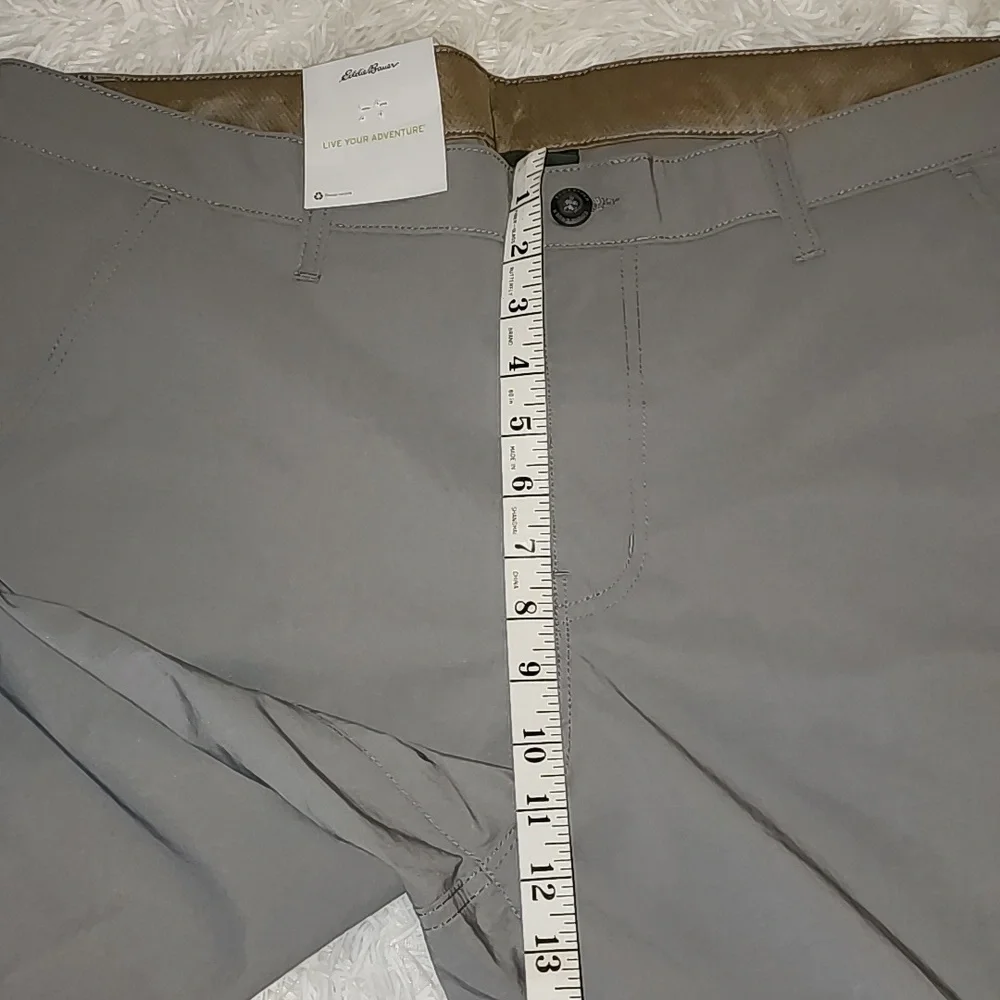 Eddie Bauer Men's Gray  Casual Shorts  Brand New